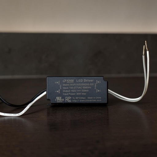 [KHM LED Driver
Model: MSPI-NIS25W20S-320
Input: 100-277VAC 50/60Hz
Output +62V === 320mA
Input Power: 30W Max
Tc: 90°C(Max)
Made in China
http:// www.khmdriver.com] درايفر 25 وات 320 مللي امبير - علبه بلاستيك