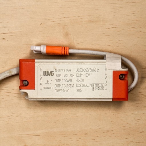 [JULIANG 40-65W
INPUTVOLTAGE : AC200-265V 50/60HZ
OUTPUTVOLTAGE: DC111-150V
OUTPUT POWER : 40-65W
OUTPUT CURRENT: DC350mA+5%  سوكت برتقالي دكر 
LED TORN INVALID
POWER factoR : ≥0.5] LED Driver (Plastic Case) — 40-65W, 350mA