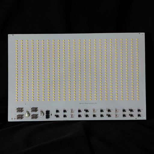 [8B72C-400W-200X312MM 8397] بورده 400 وات علي التيار  312X200 ابيض